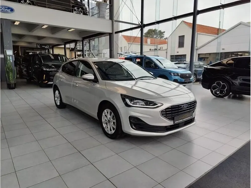Ford Focus - 0