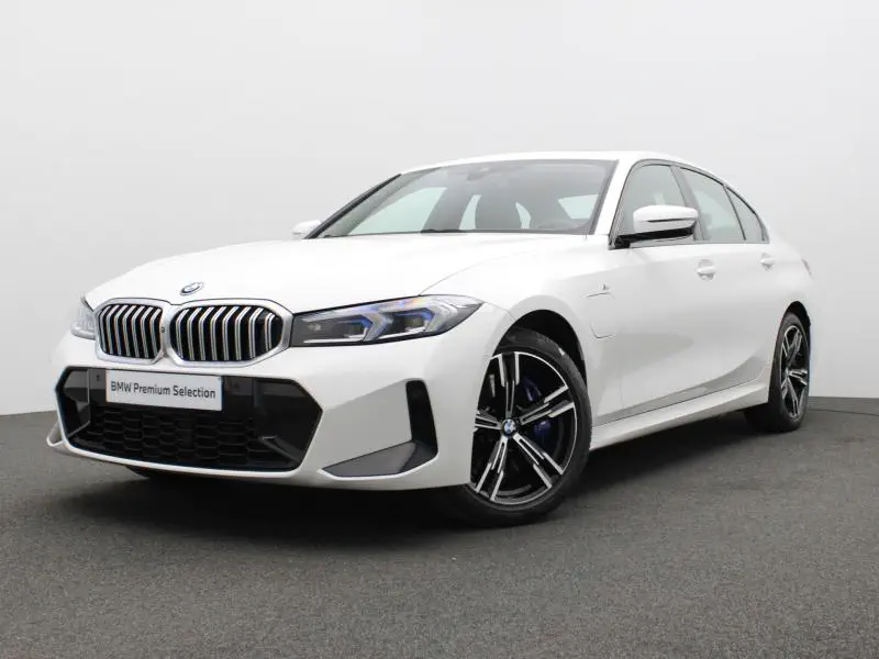 BMW 330 - 0
