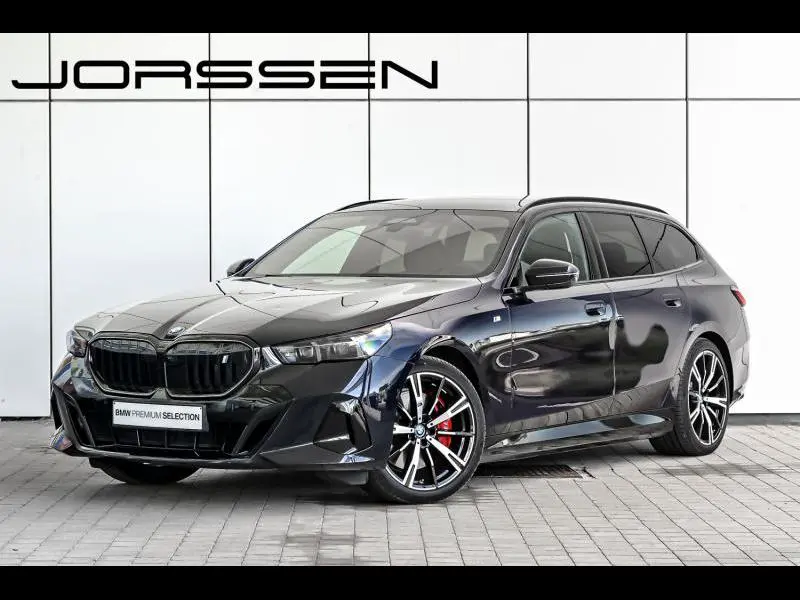 BMW i5 - 0