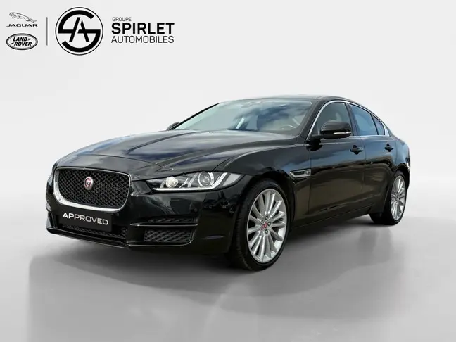Jaguar XE - 0