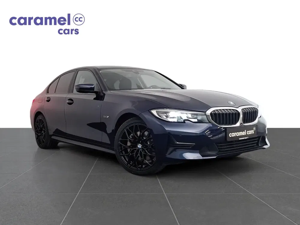 BMW 330 - 0
