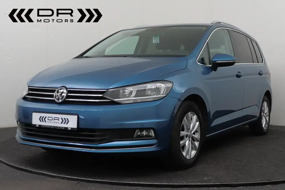 Volkswagen Touran - 0
