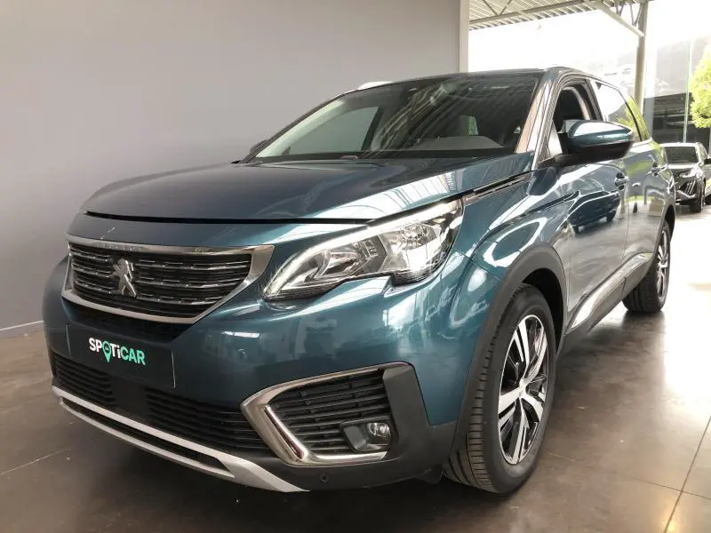 Peugeot 5008 - 0