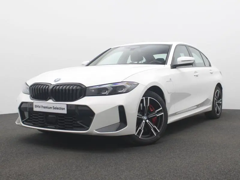 BMW 330 - 0