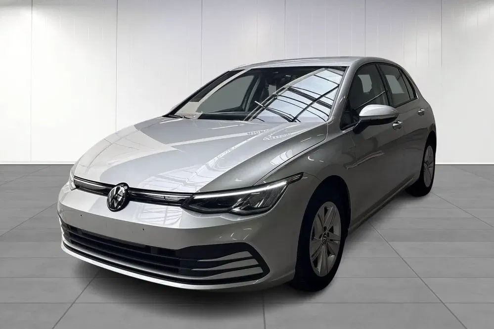 Volkswagen Golf - 0
