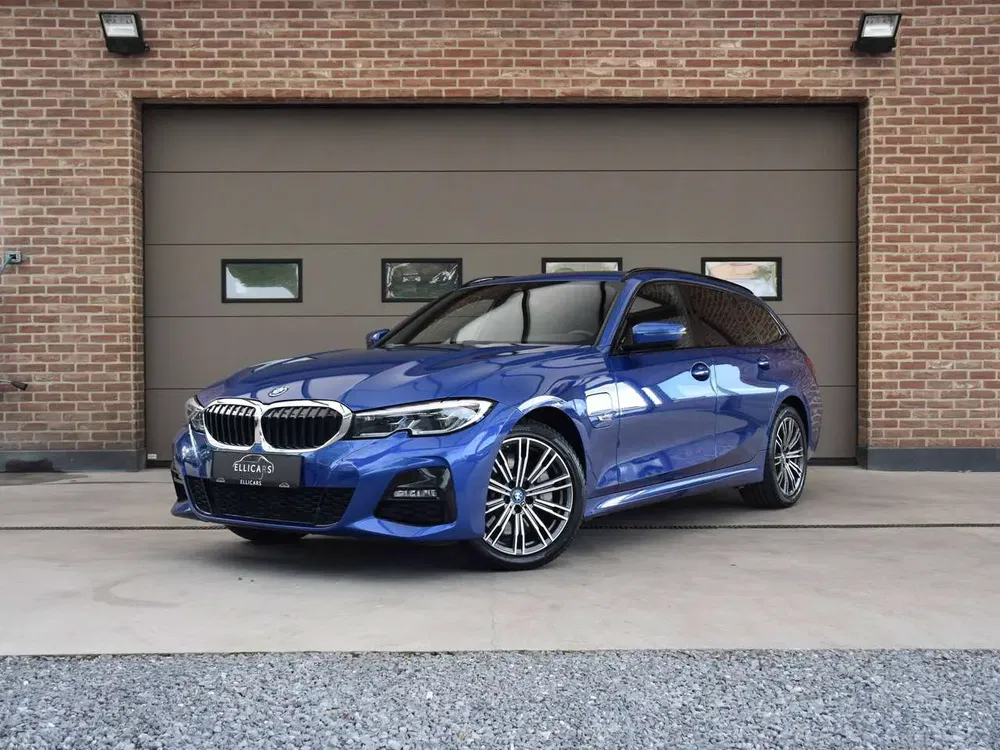 BMW 330 - 0