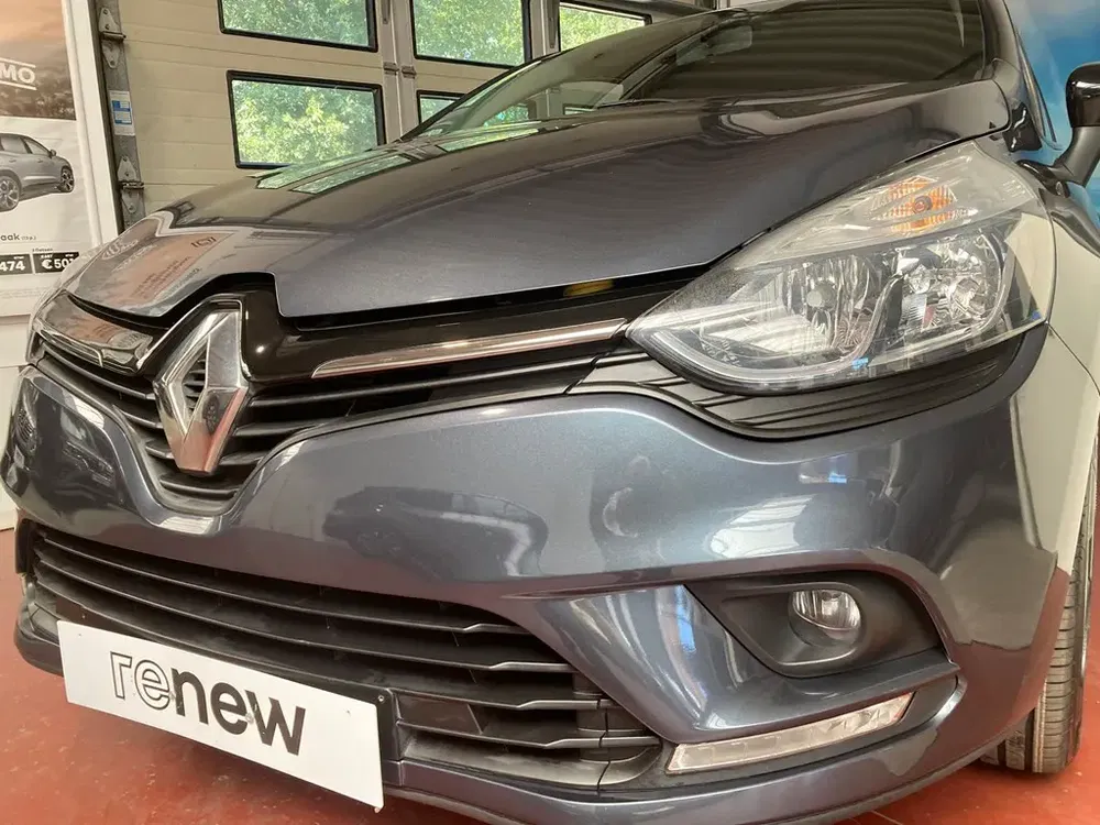 Renault Clio - 0