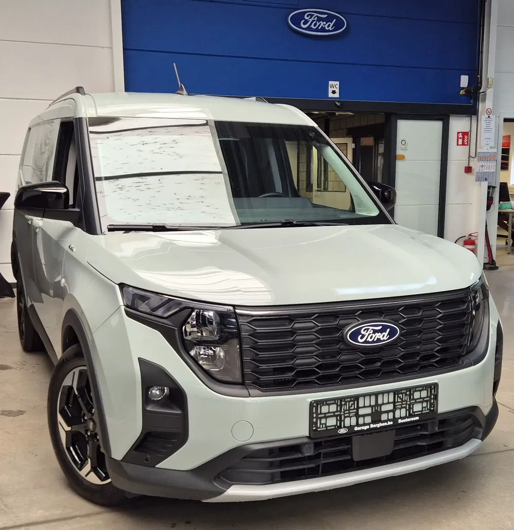 Ford Transit Courier - 0