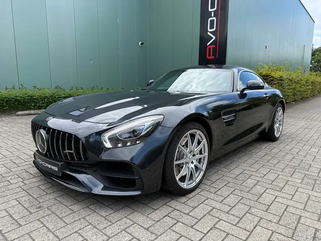 Mercedes AMG GT - 0