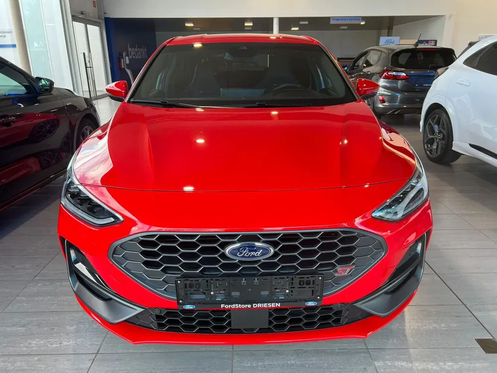 Ford Focus - 0