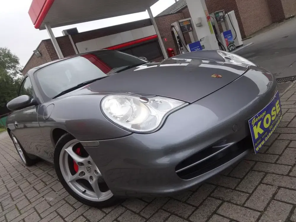 Porsche 911 - 0