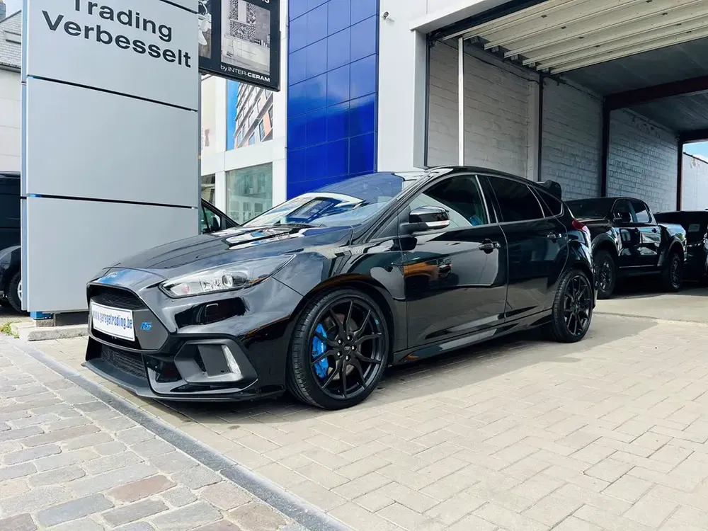 Ford Focus - 0
