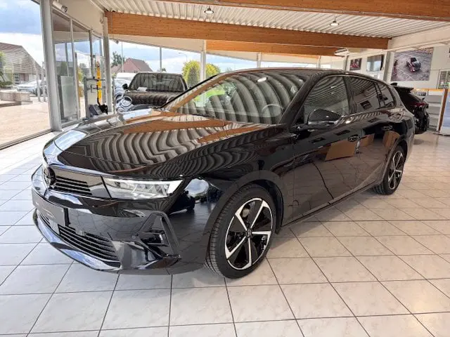 Opel Astra - 0