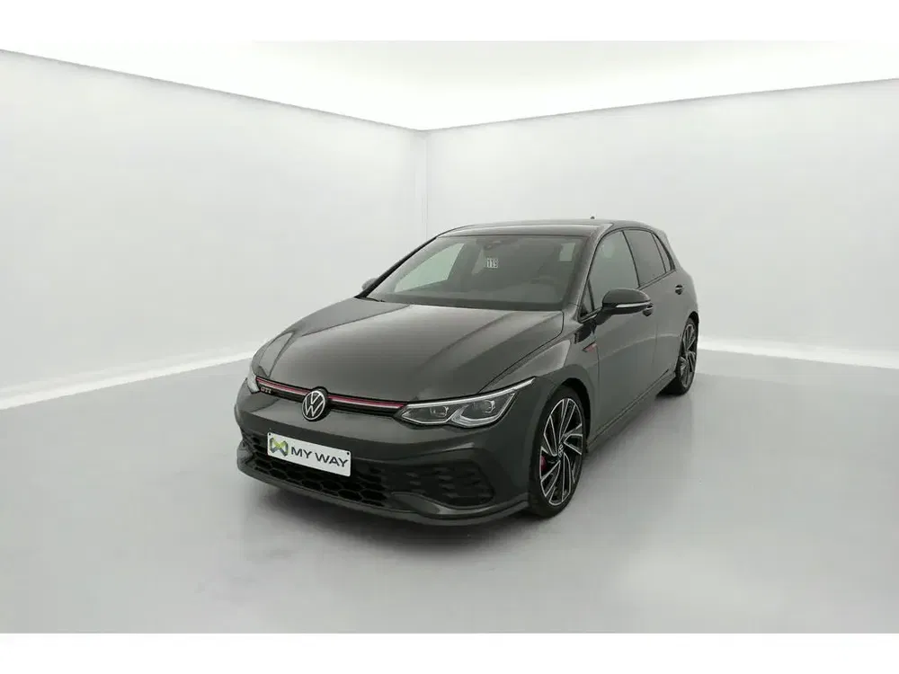 Volkswagen Golf GTI - 0