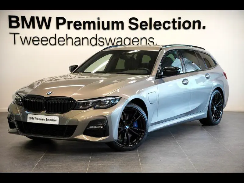 BMW 330 - 0
