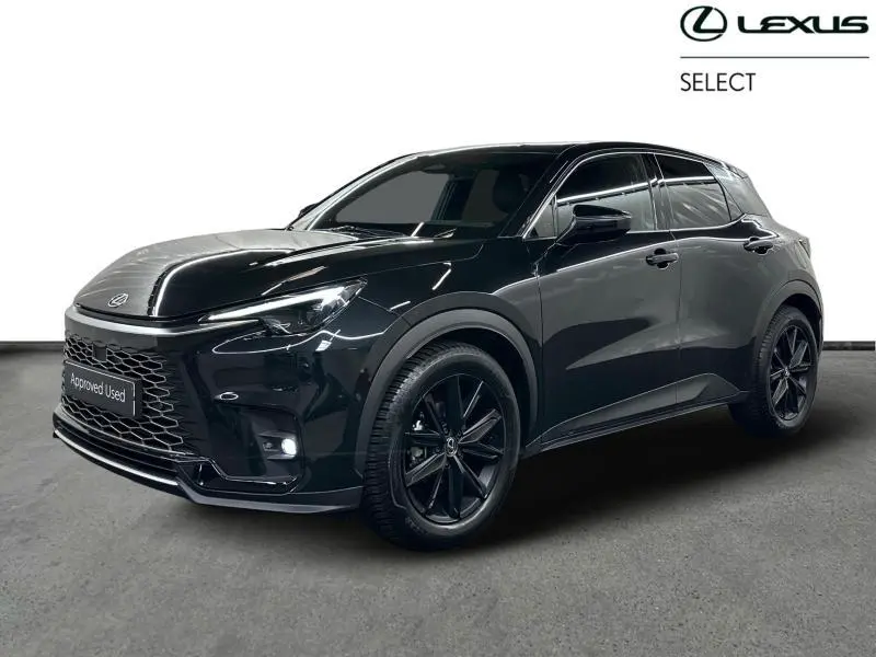 Lexus LBX - 0