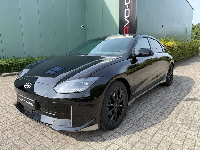 Hyundai IONIQ 6 - 0