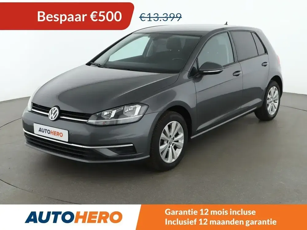 Volkswagen Golf - 0