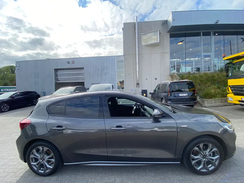 Ford Focus - 0