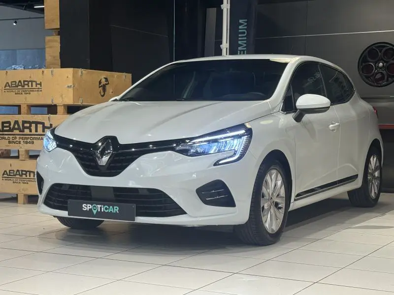 Renault Clio - 0