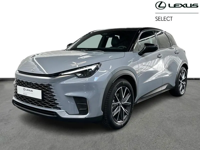 Lexus LBX - 0