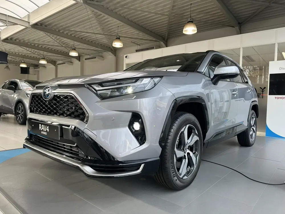 Toyota RAV 4 - 0