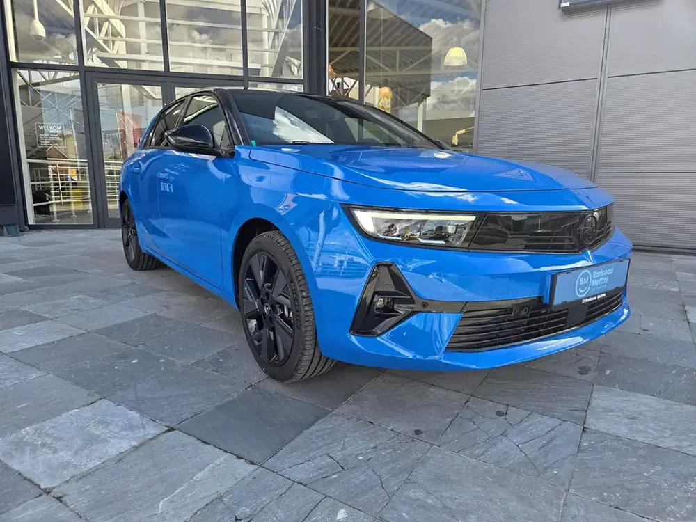 Opel Astra - 0