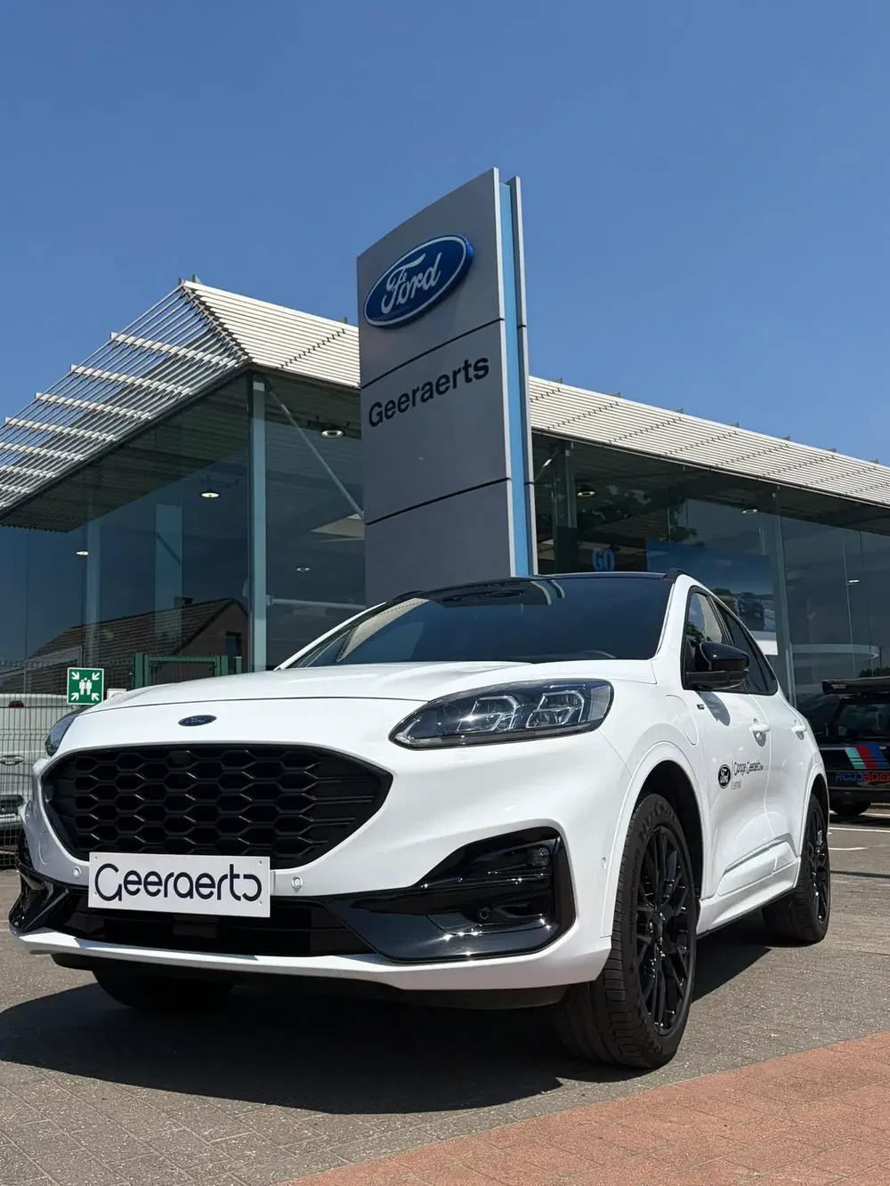 Ford Kuga - 0