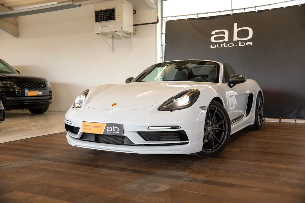 Porsche Boxster - 0