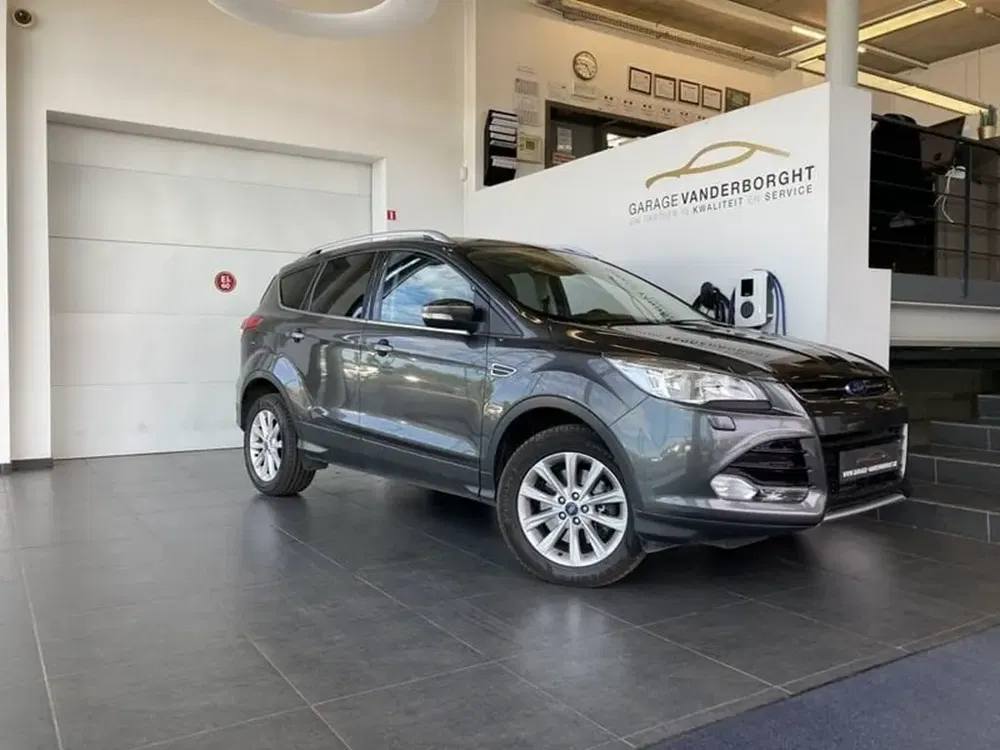 Ford Kuga - 0