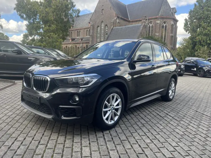 BMW iX1 - 0