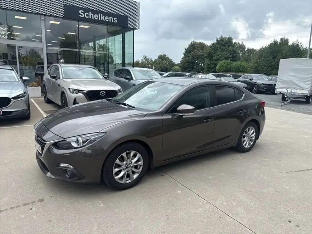 Mazda 3 - 0