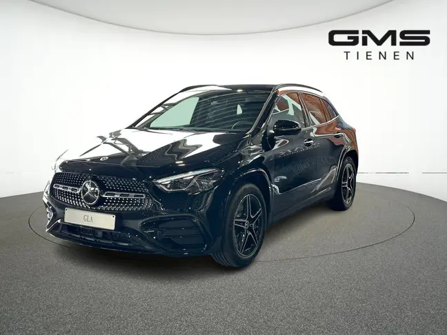 Mercedes GLA 180 - 0