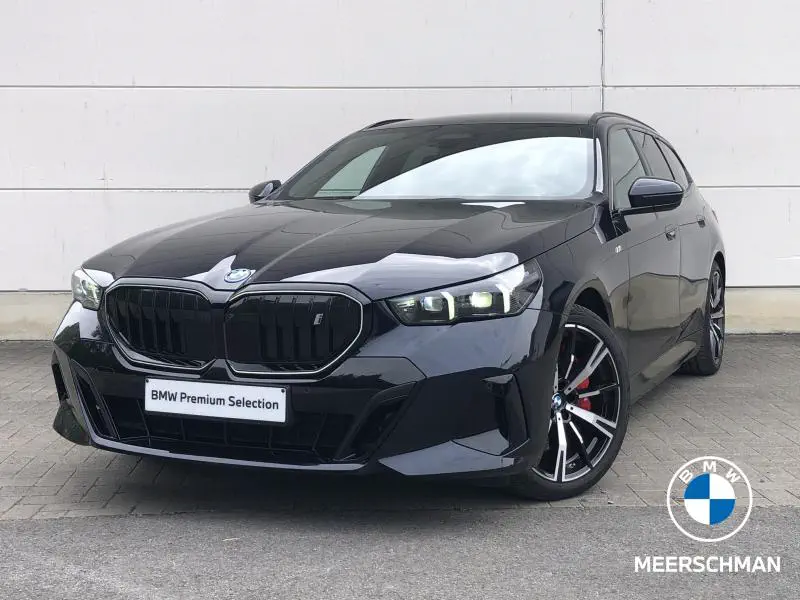 BMW i5 - 0