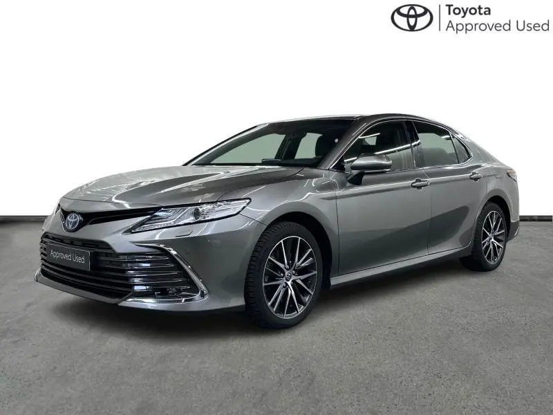 Toyota Camry - 0