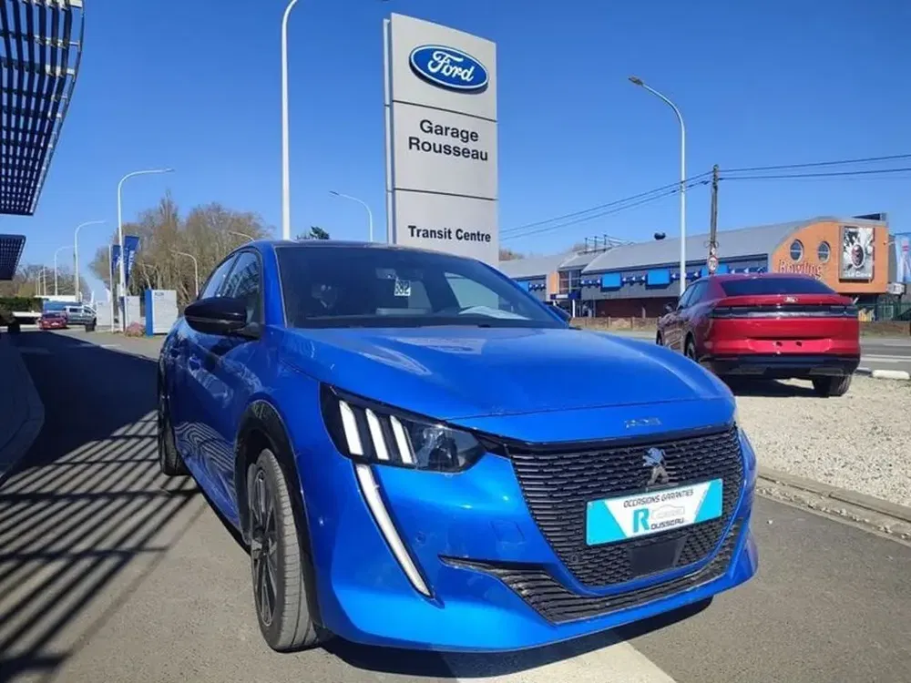 Peugeot e-208 - 0