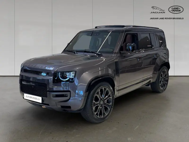 Land Rover Defender - 0