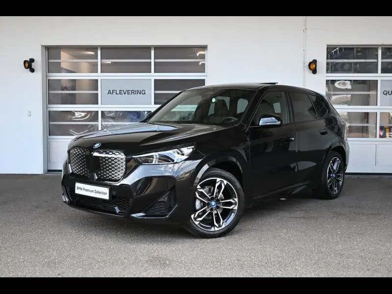 BMW iX1 - 0