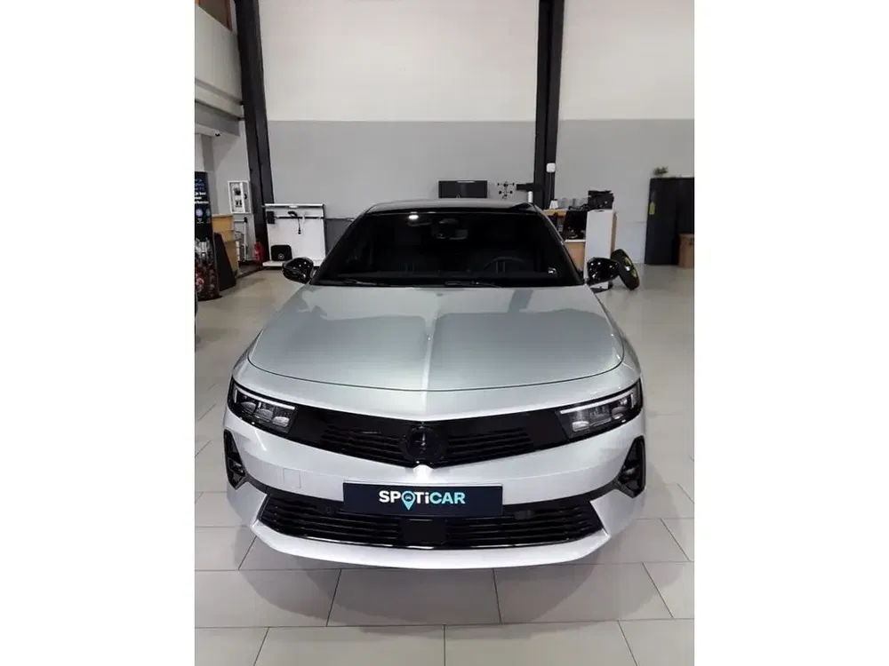 Opel Astra - 0