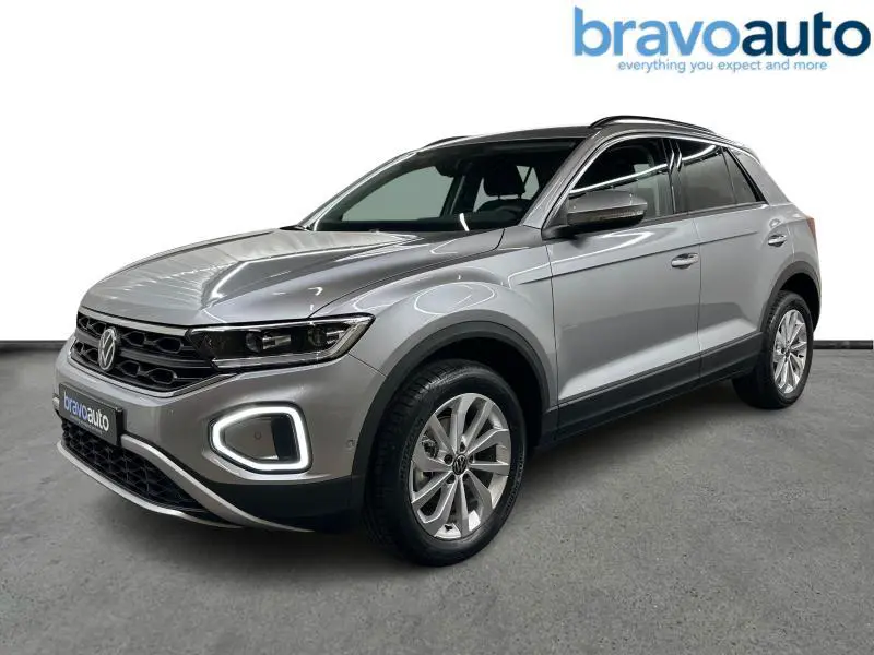 Volkswagen T-Roc - 0