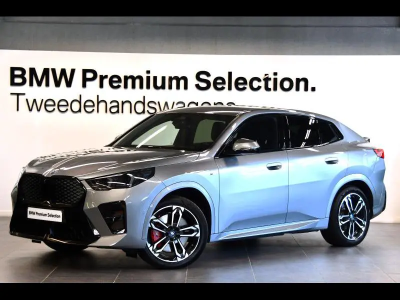 BMW iX2 - 0