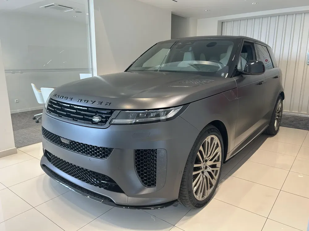 Land Rover Range Rover Sport - 0