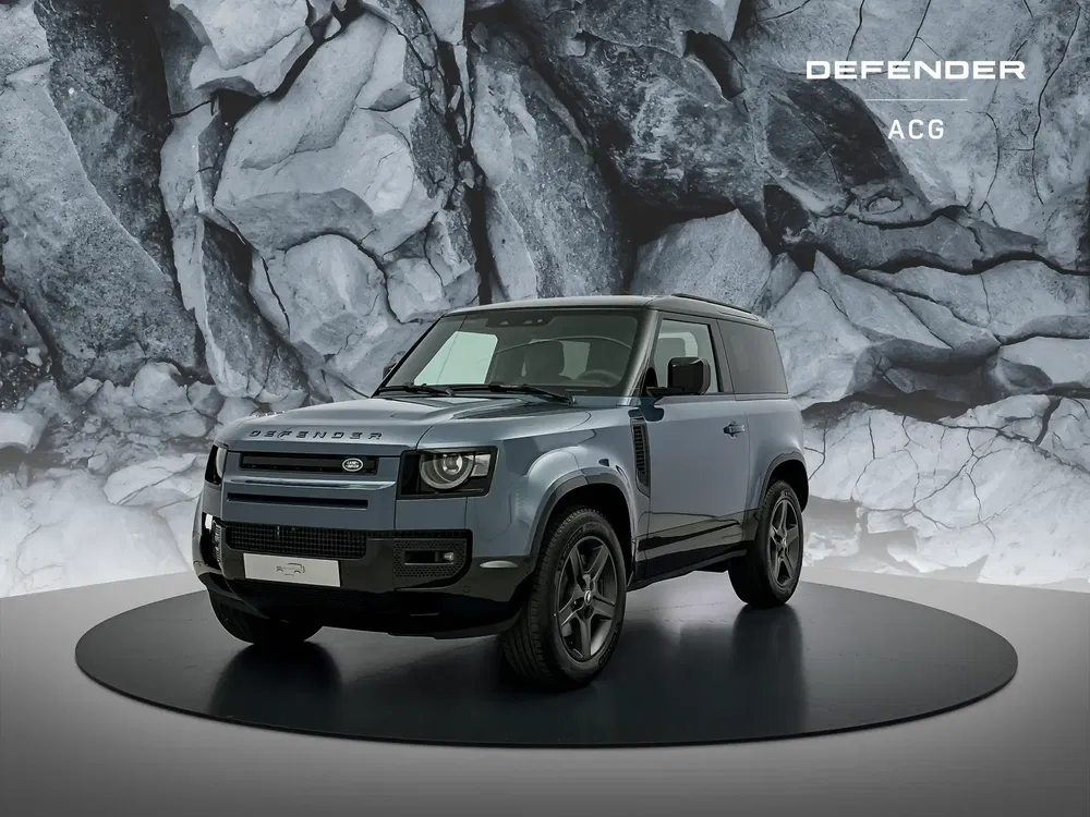 Land Rover Defender - 0