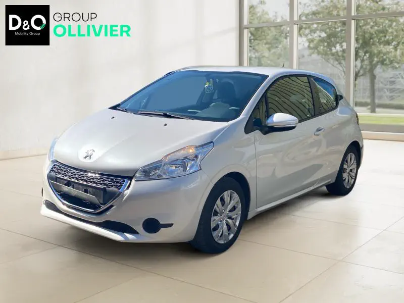 Peugeot 208 - 0