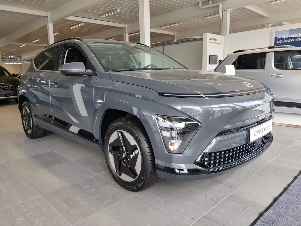 Hyundai KONA - 0