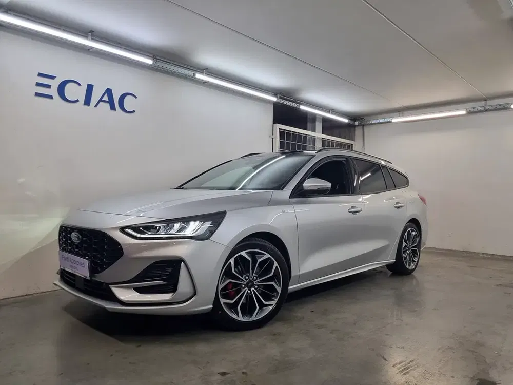 Ford Focus - 0