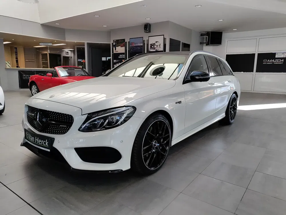 Mercedes C 43 AMG - 0