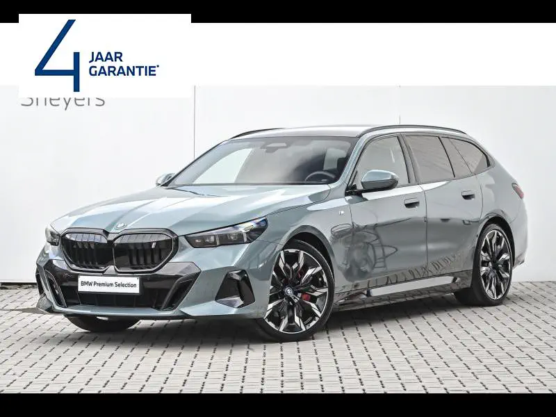 BMW i5 - 0