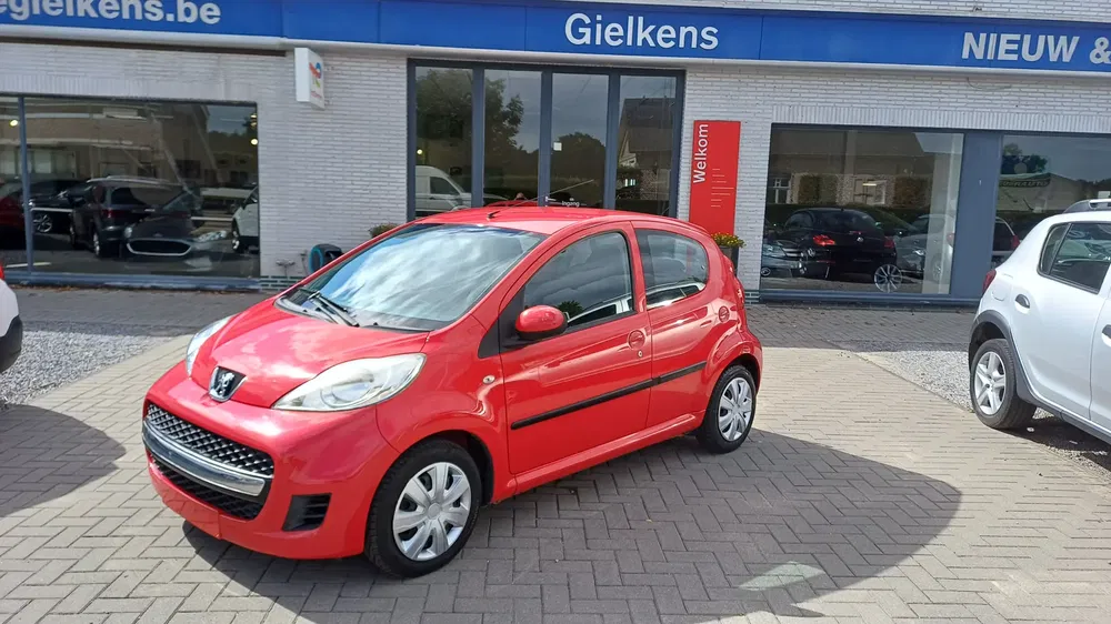 Peugeot 107 - 0