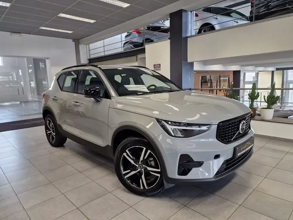 Volvo XC40 - 0